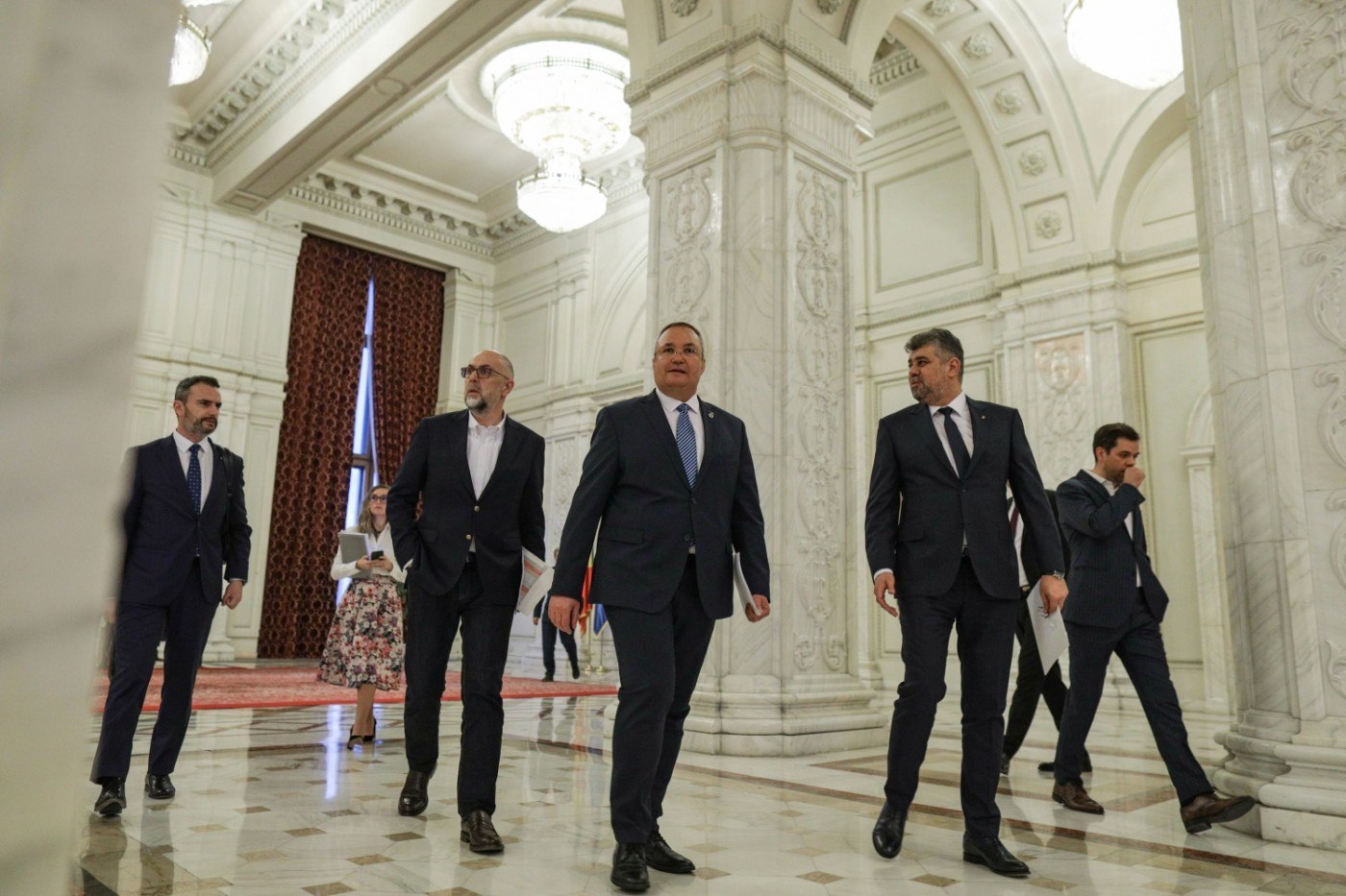  Ciucă își dă demisia săptămâna viitoare din funcția de premier SURSE